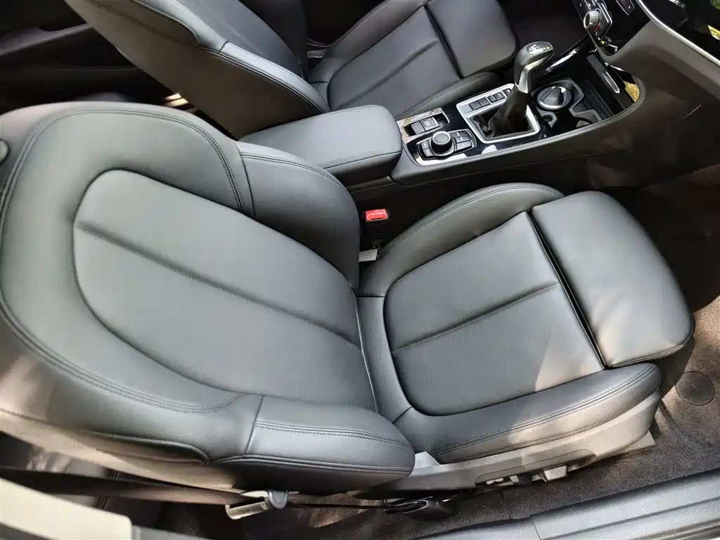 BMW 1 Series 2017 118i Sport фото 22