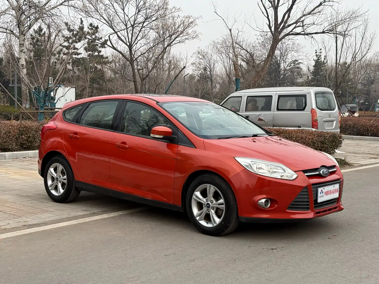 Фото 3 - Ford Focus