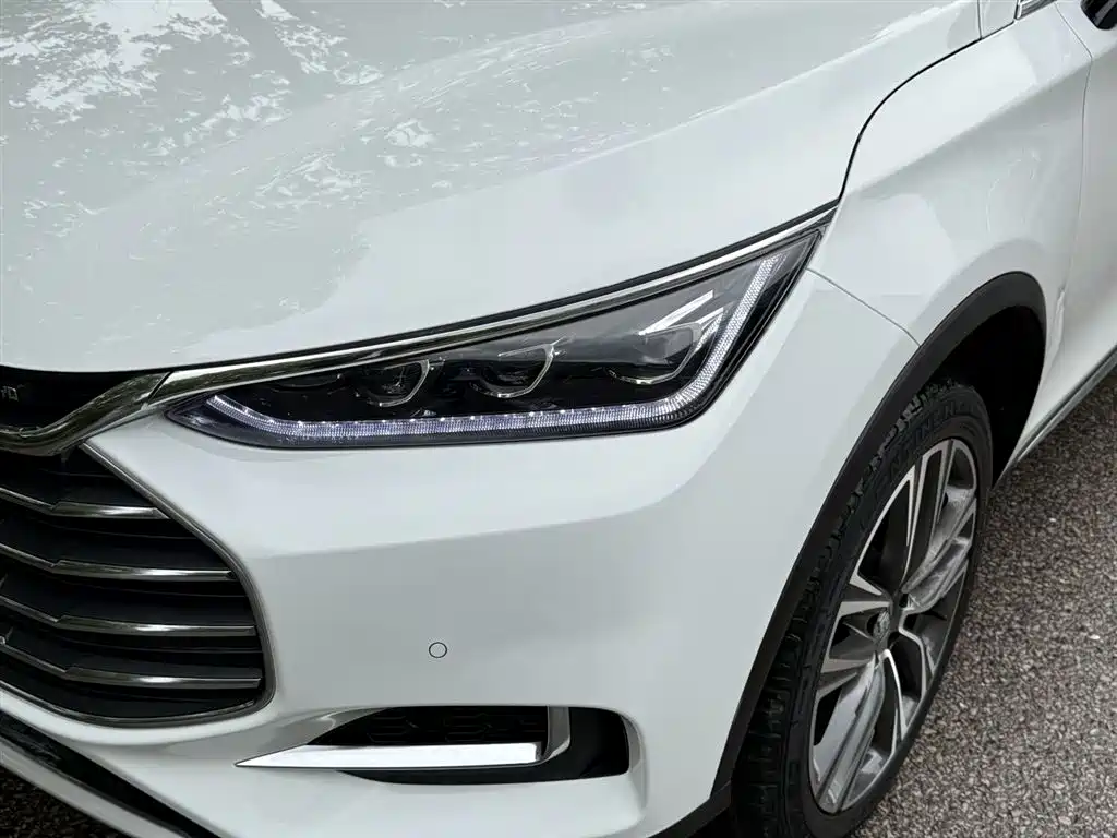 BYD Tang 2018 2.0T Automatic Smart Connection Honor Edition 7-Seater China V фото 24