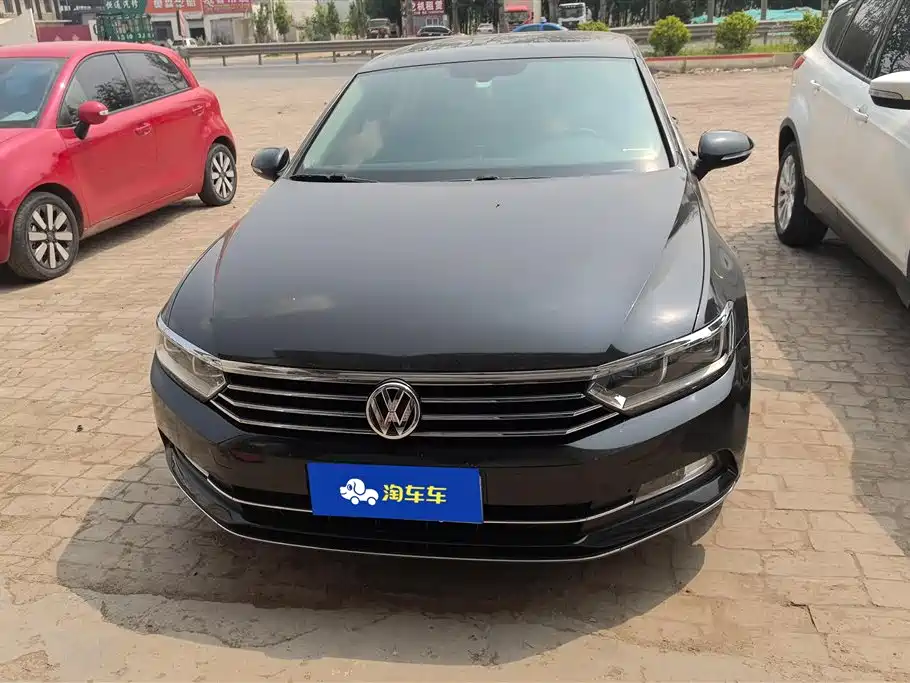 Volkswagen Magotan 2019 330TSI DSG Luxury China V фото 2