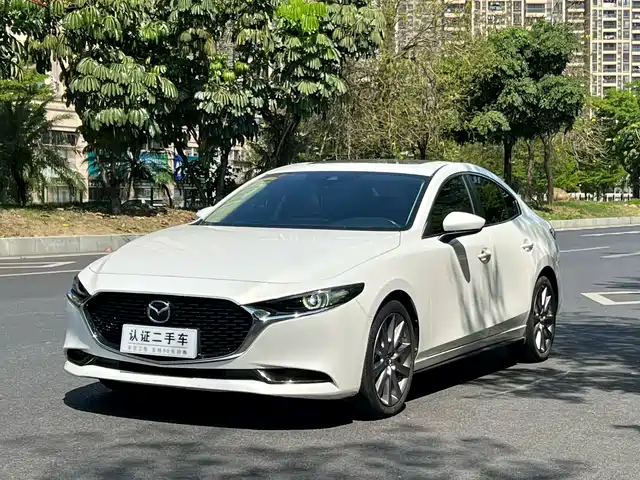 MAZDA 3 ANGKESAILA