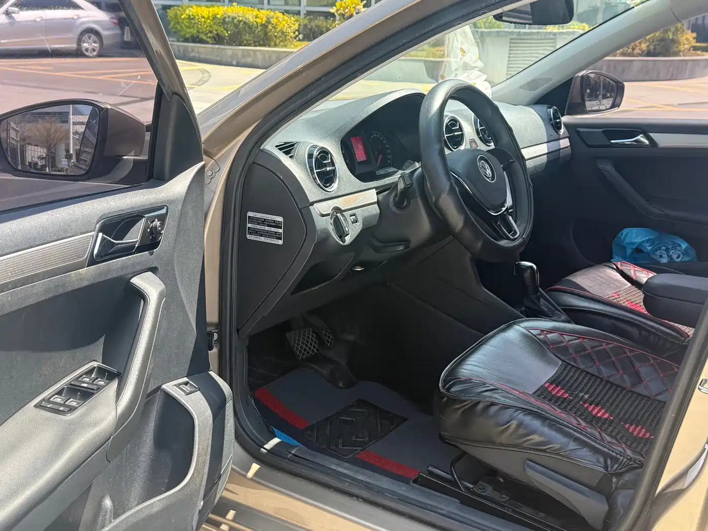 Volkswagen Jetta 2017 1.5L Automatic Comfort фото 7