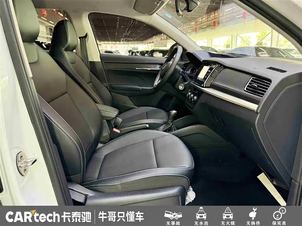 Škoda Kamiq 2021 1.5L Auto Comfort Edition фото 27