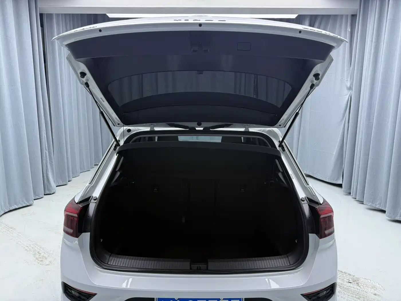 Volkswagen T-ROC 2022 280TSI DSG 2WD Comfort PLUS фото 9