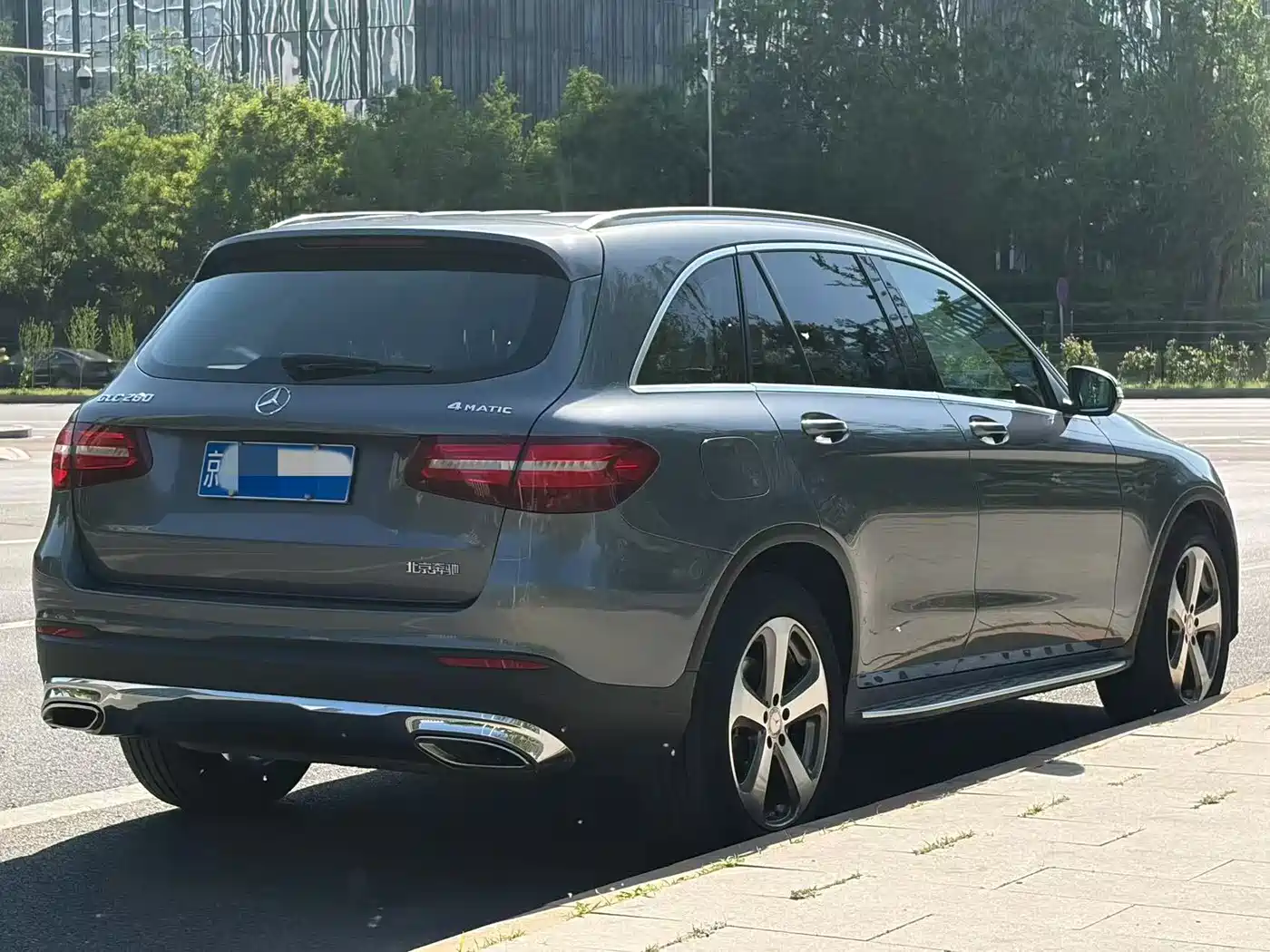 Mercedes-Benz GLC 2016 GLC 260 4MATIC Luxury фото 18