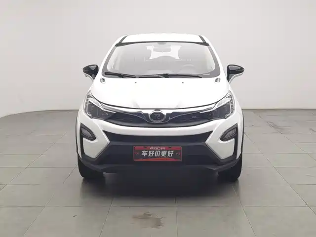 BYD Yuan 2017 1.5L Auto Cool Connect — фото 3