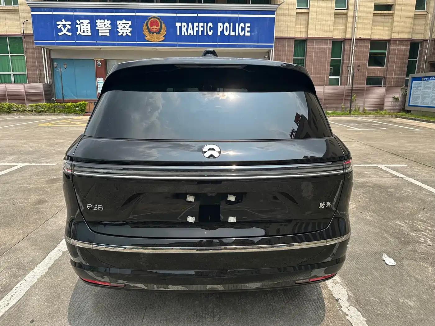 NIO ES8 2025 Model 6-Seat Executive Luxury Edition фото 8