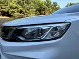 Фото 16 - Geely Vision