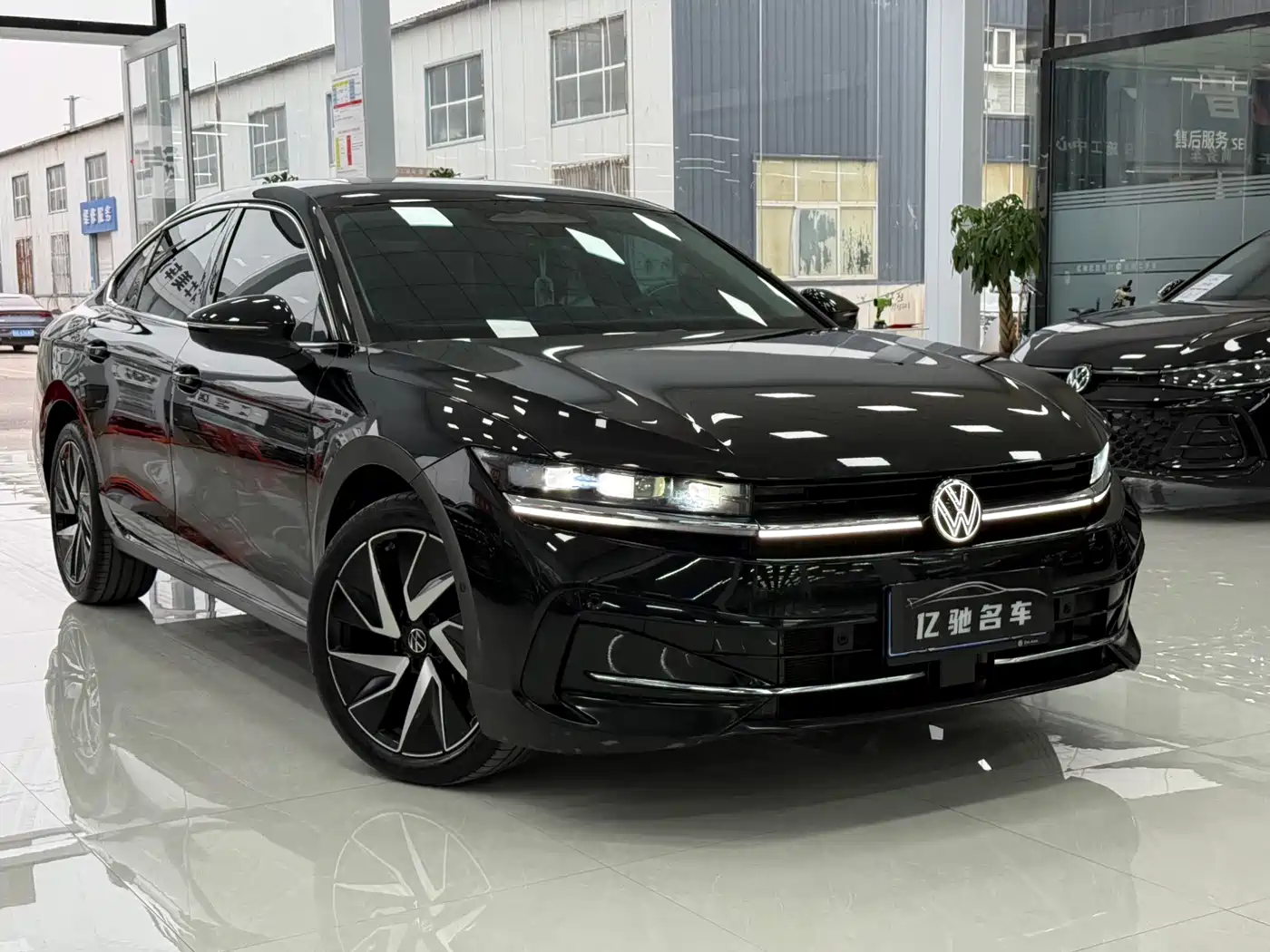 Volkswagen Magotan 2024 380TSI DSG Ultimate Edition фото 3