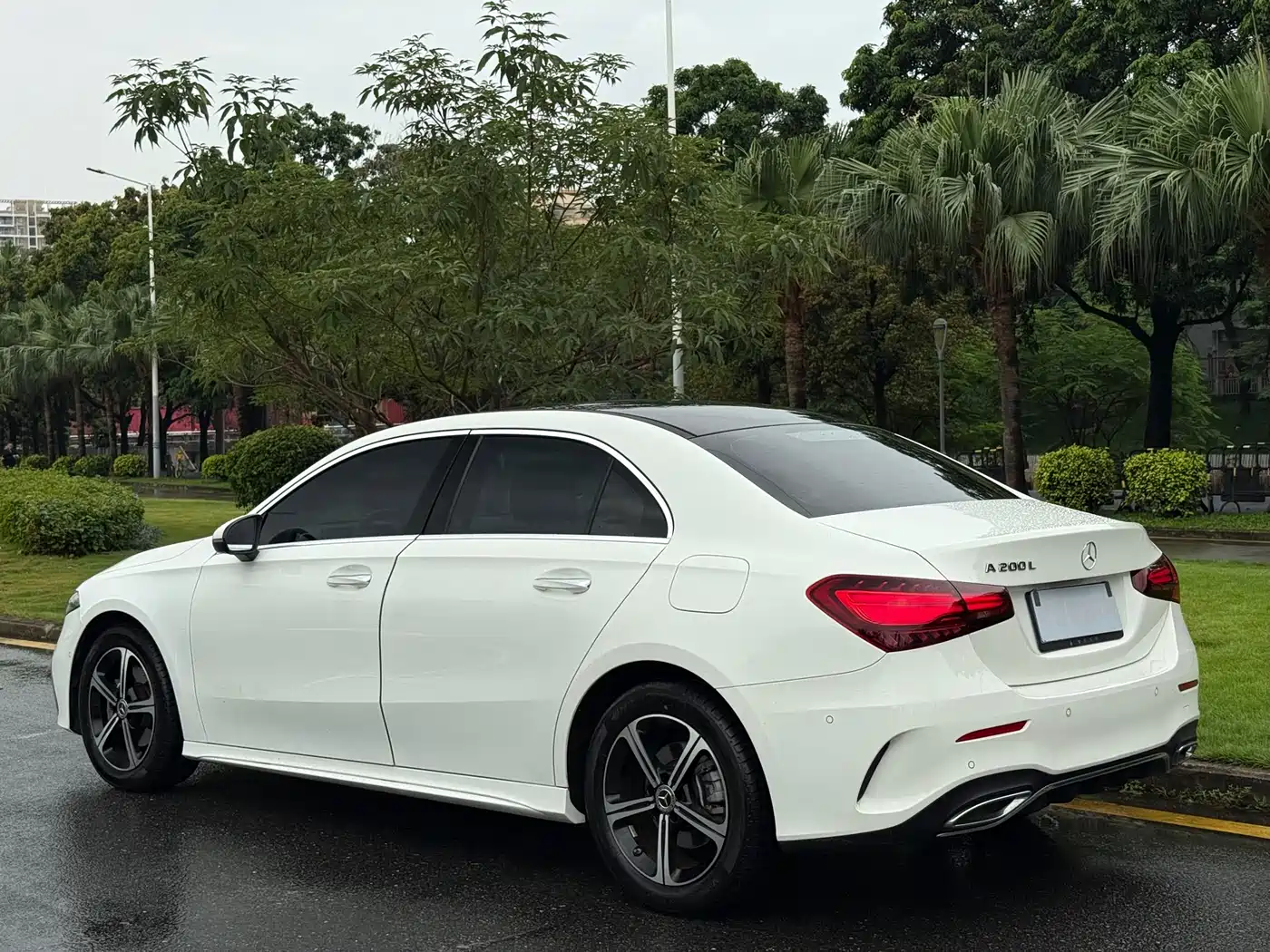 Mercedes-Benz A-Class 2025 A 200 L Fashion Edition фото 4