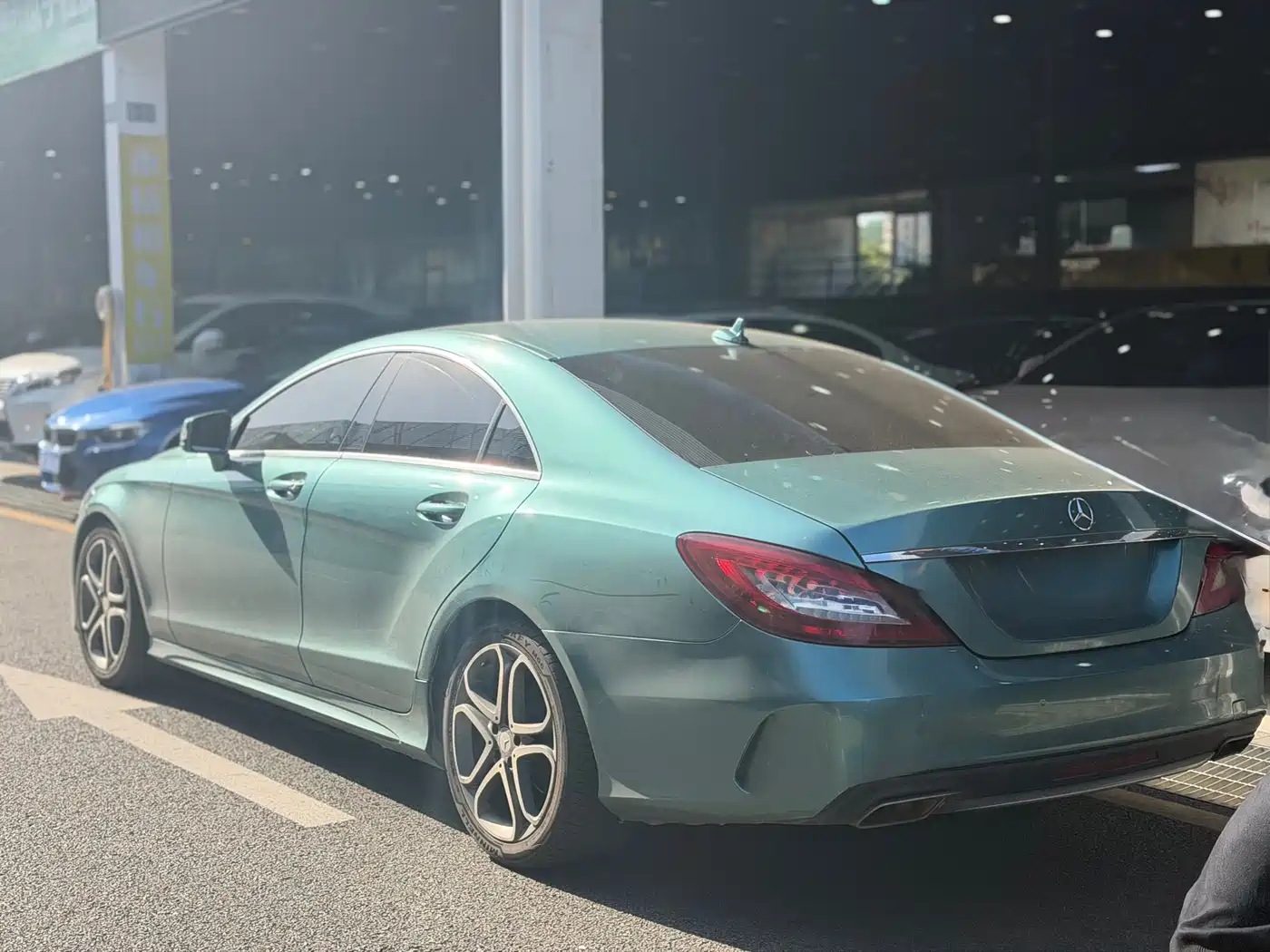 Mercedes-Benz CLS 2016 CLS 260 Edition фото 4