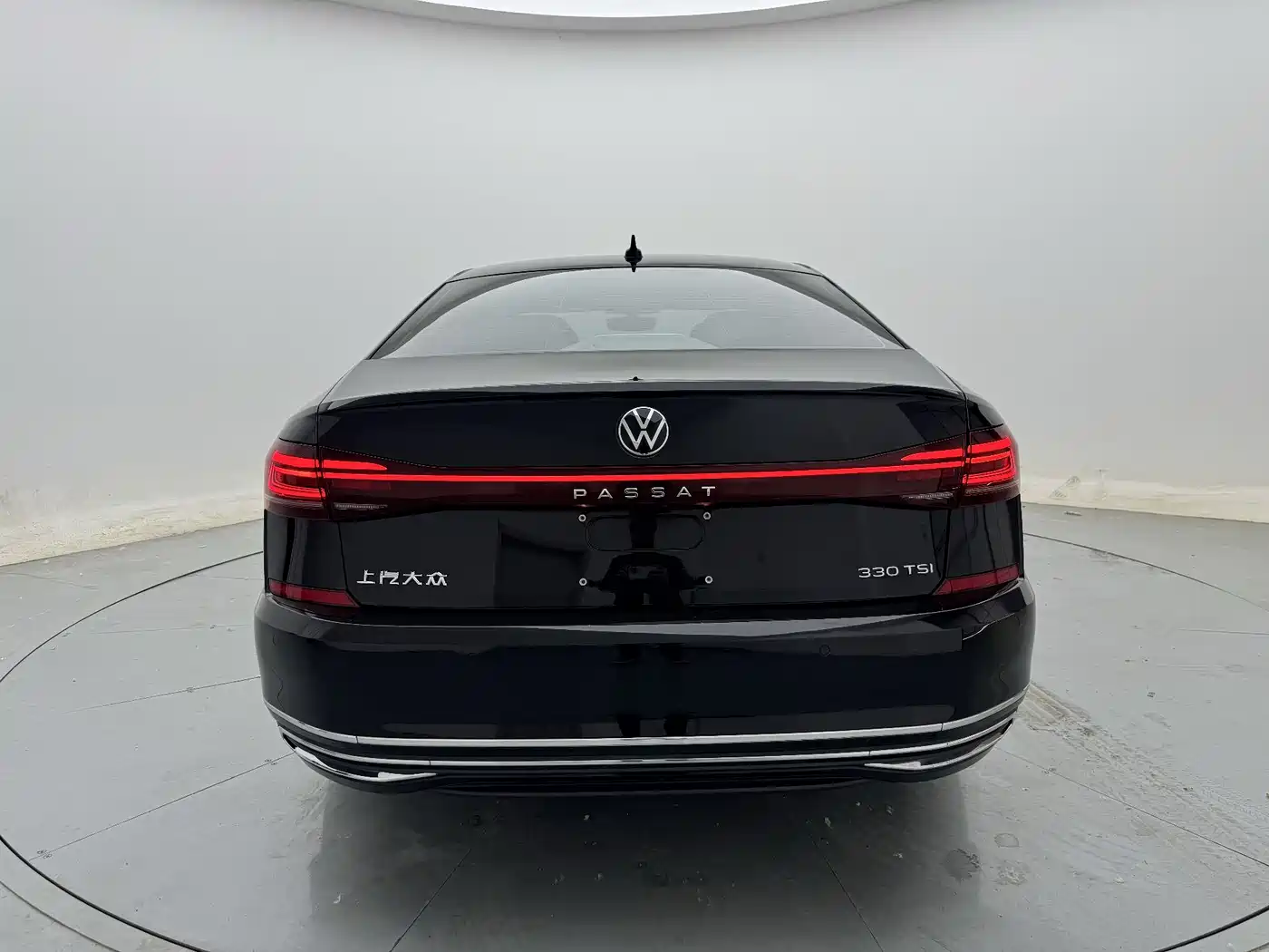 Volkswagen Passat 2024 330TSI Starlight Elite Edition фото 27