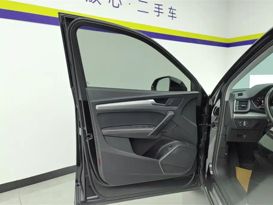 Audi Q5L 2018 45 TFSI Exclusive Fashion (China V) фото 7