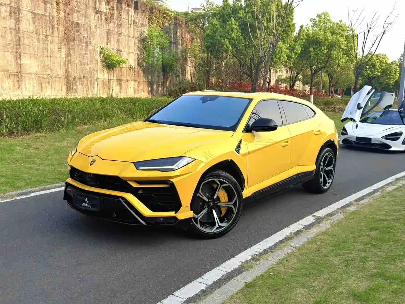 Lamborghini Urus 2021 4.0T V8