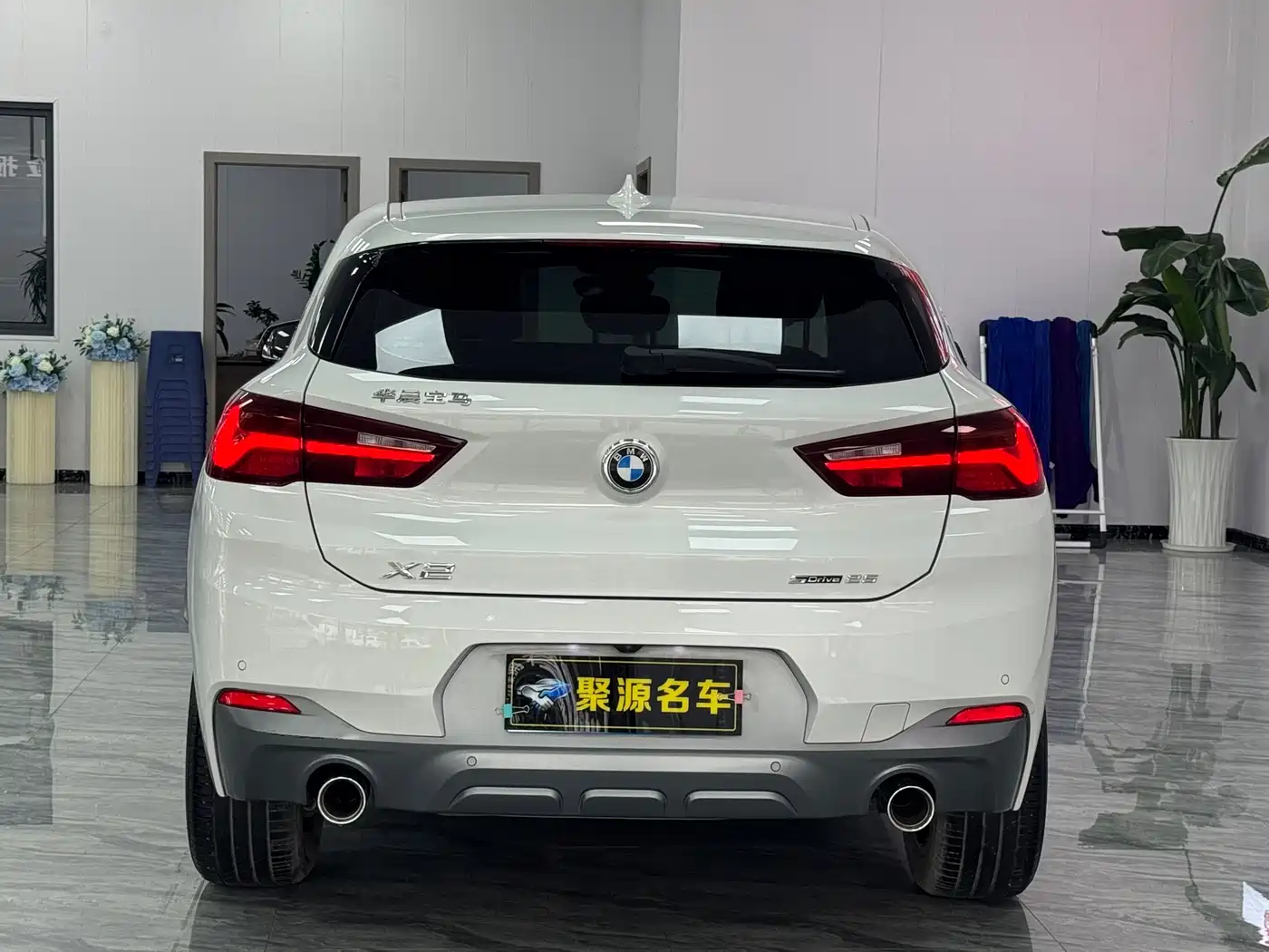 BMW X2