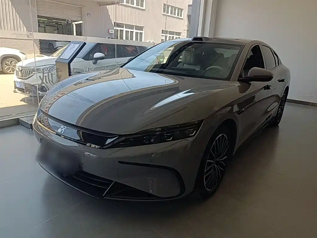 BYD Han 2025 DM-i Smart Driving Edition 125KM LiDAR Flagship