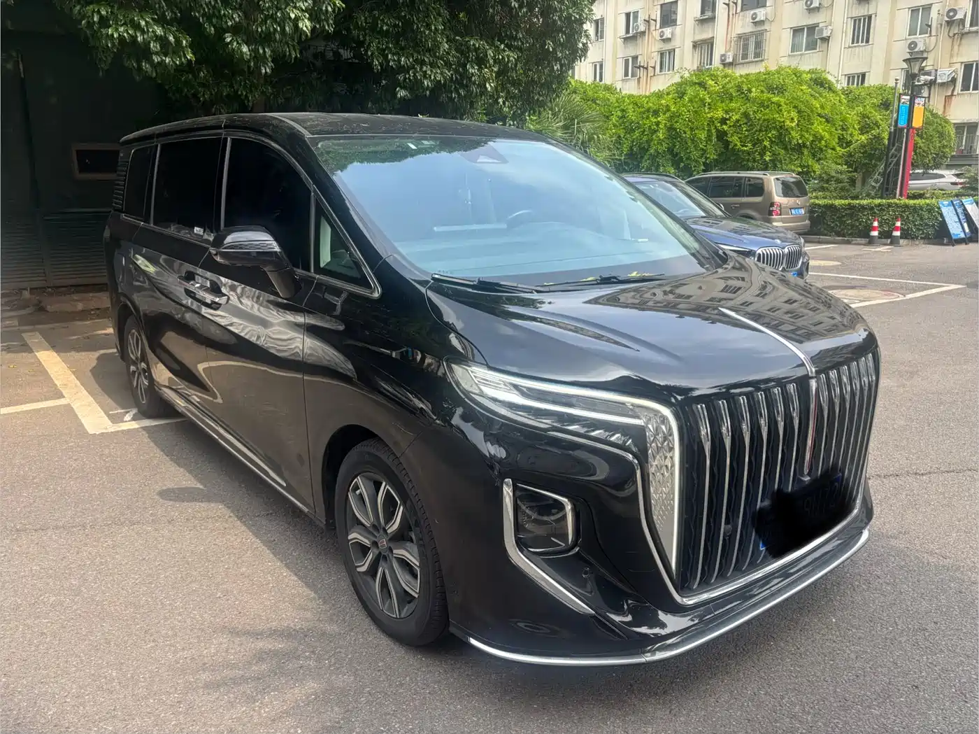 Hongqi HQ9 2023 2.0T Smart Connect Flagship фото 3
