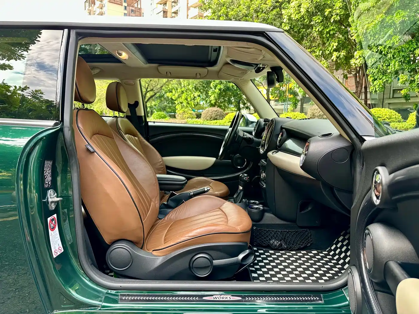 MINI MINI 2013 2012 1.6T COOPER S Fun