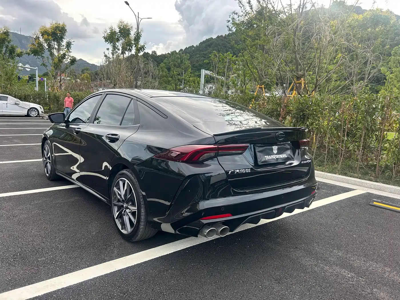 GAC Trumpchi Trumpchi Emkoo 2023 270T DCT J16 Edition фото 21