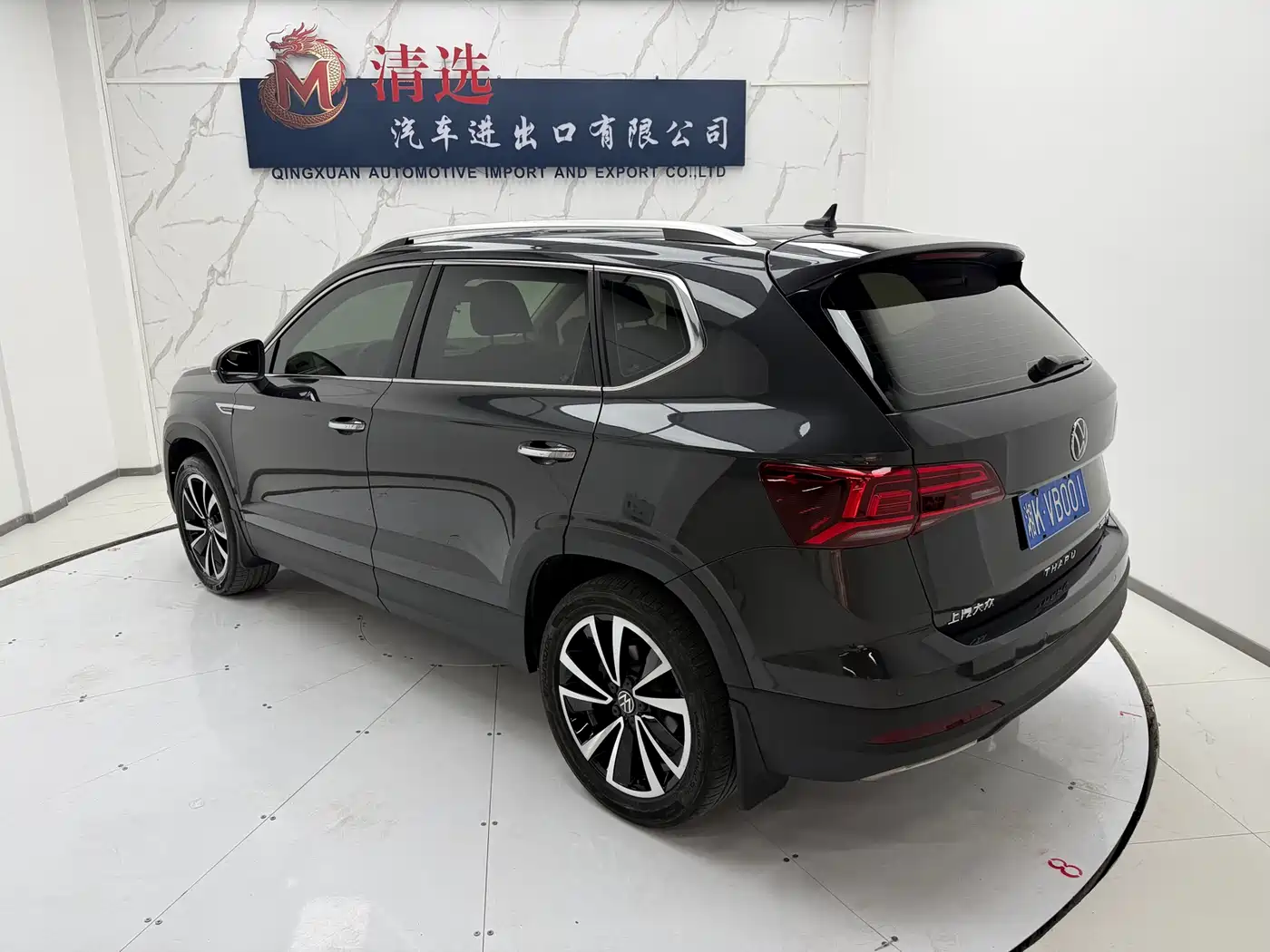Volkswagen Tharu 2022 280TSI FWD Luxury Edition фото 4