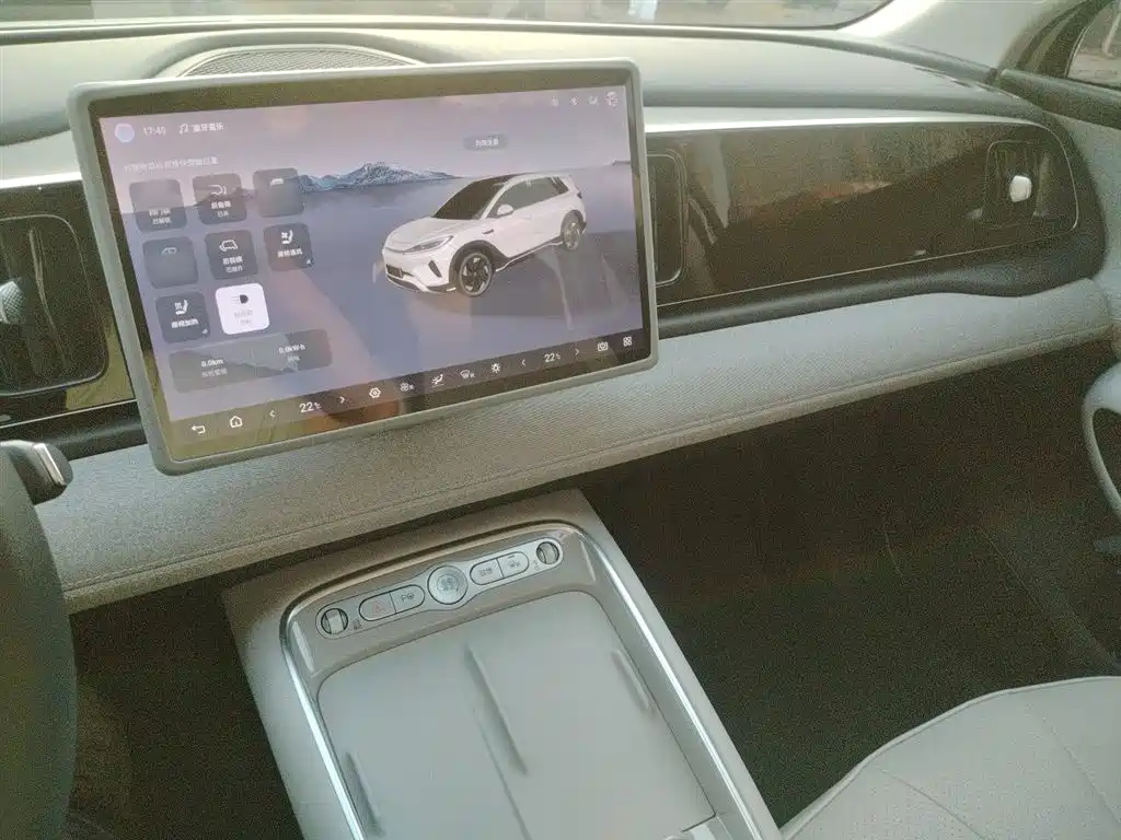 BYD Hai Shi 05 EV 2025 520KM Smart Navigation Edition фото 6