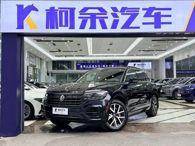 VOLKSWAGEN TOUAREG