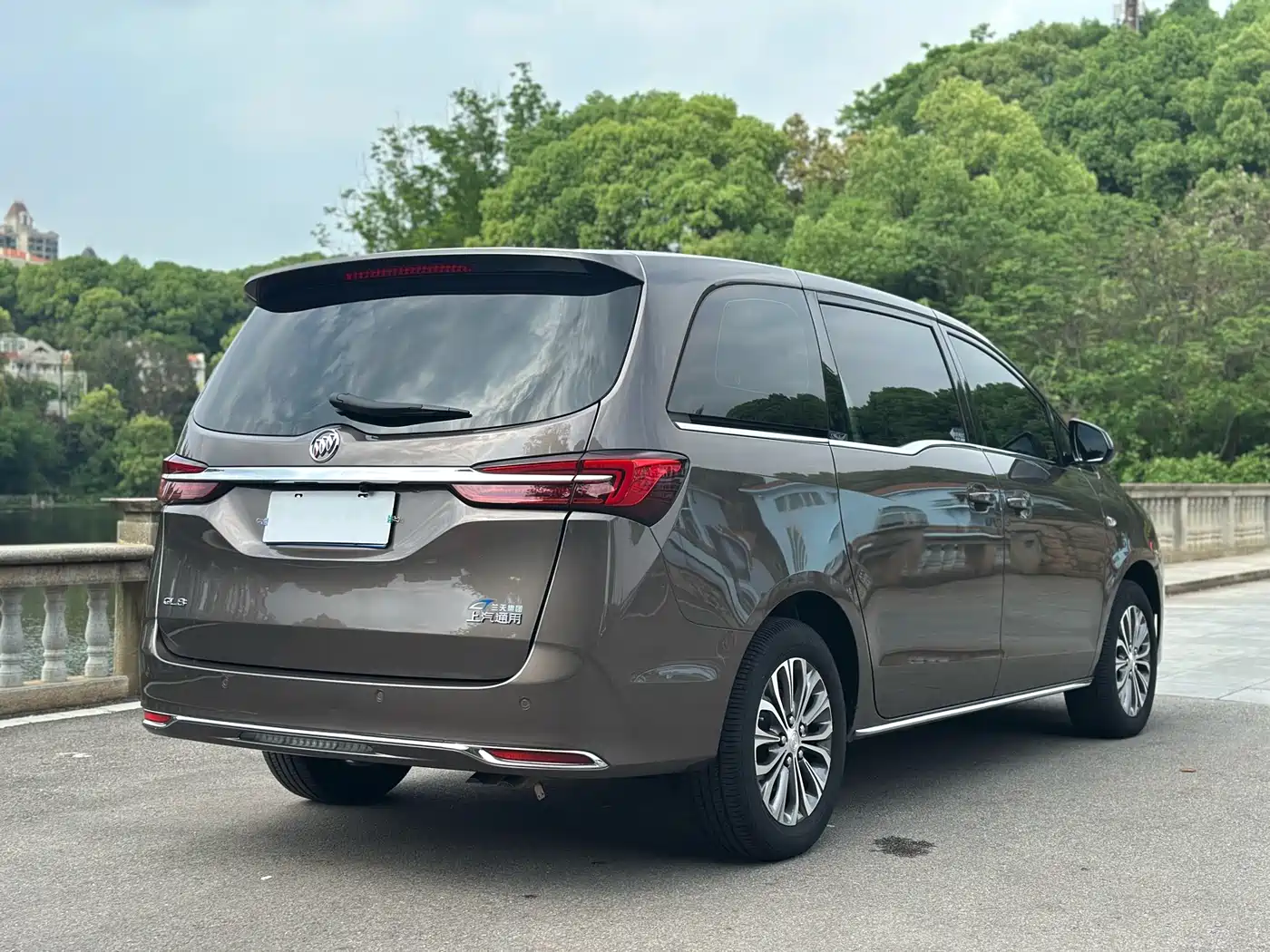 Buick GL8 2023 Land Business Class 652T Smart Luxury фото 14