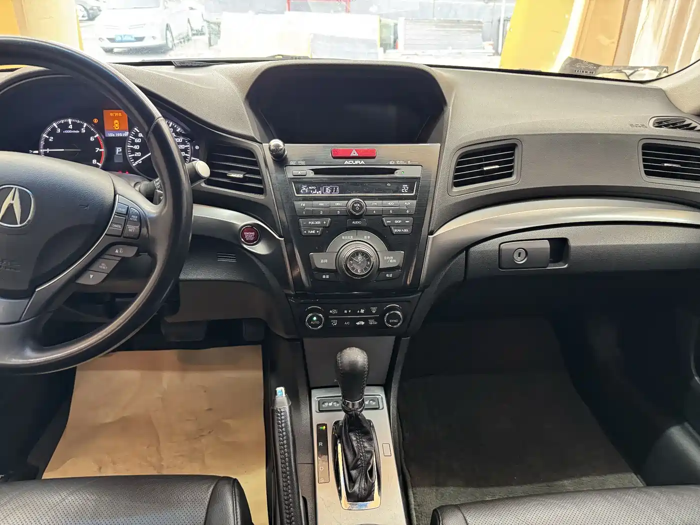 Acura ILX 2013 1.5L Hybrid фото 16