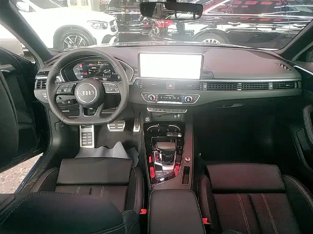 Audi A4L 2024 40 TFSI Luxury Dynamic фото 6