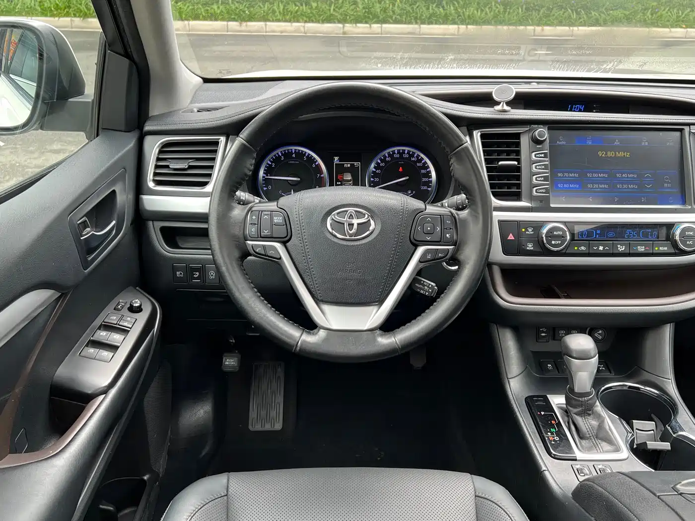 Toyota Highlander 2018 2.0T 4WD Luxury 7-seater China VI фото 6
