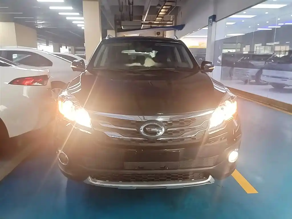 GAC Trumpchi Trumpchi GS5 Super 2015 1.8T Automatic 2WD Luxury Edition фото 3