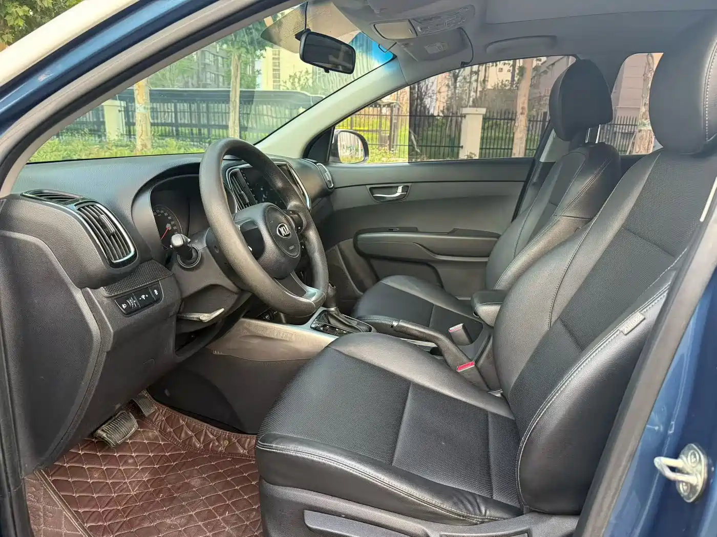 Kia KX3 2016 2015 1.6L Automatic 2WD DLX