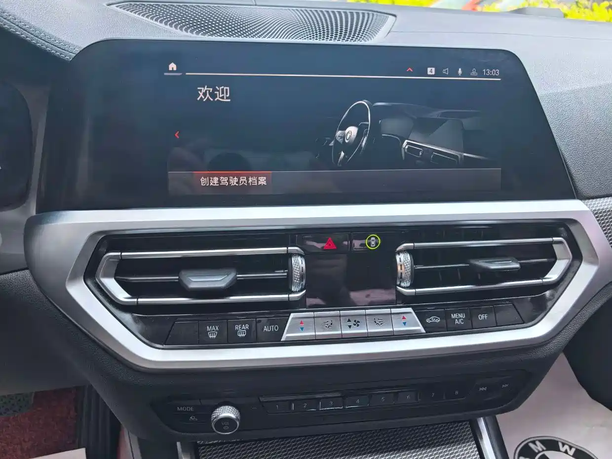 BMW 3 Series 2020 330i M Sport Blackout Package фото 6