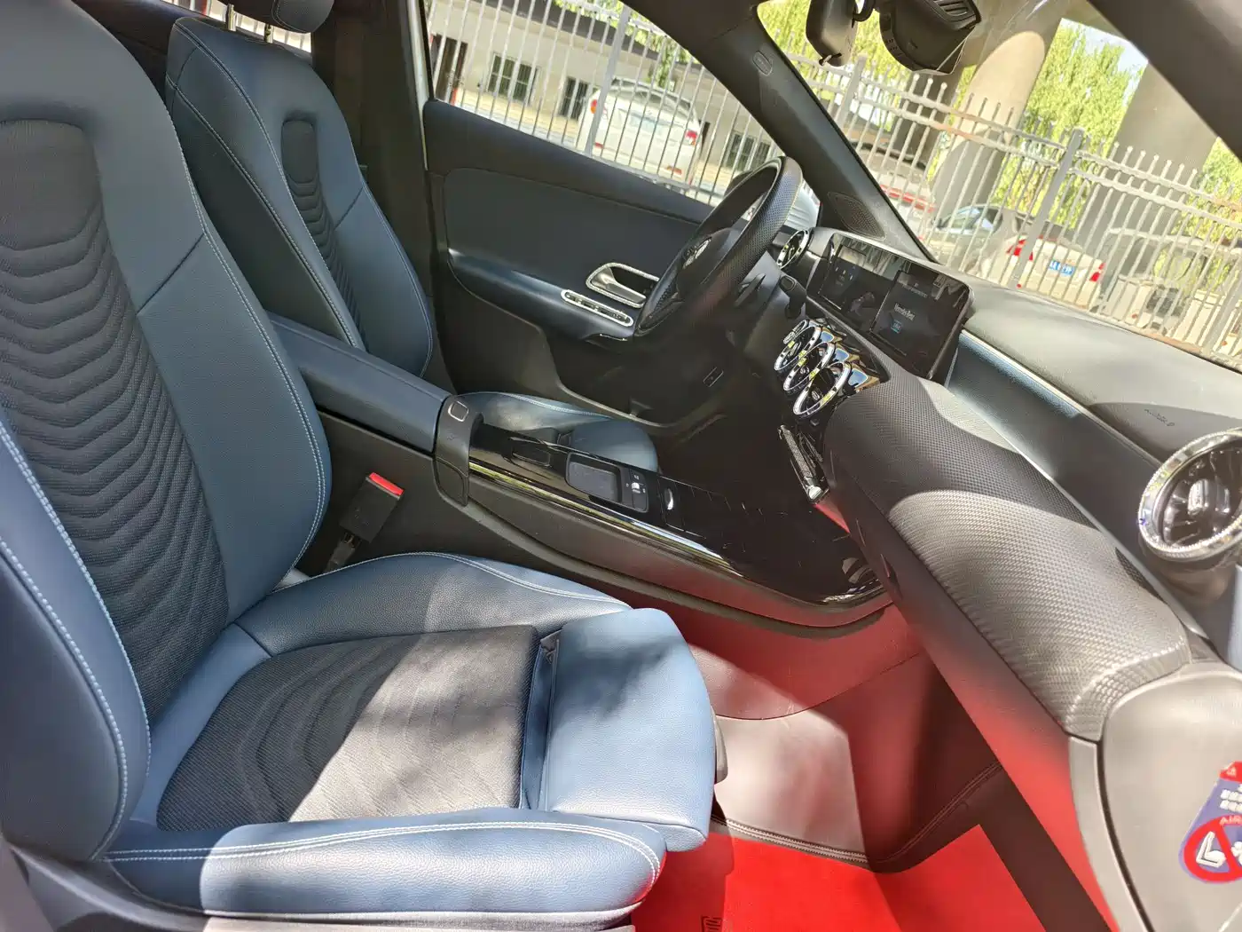 Mercedes-Benz A-Class 2021 A 180 L Sports Sedan фото 11