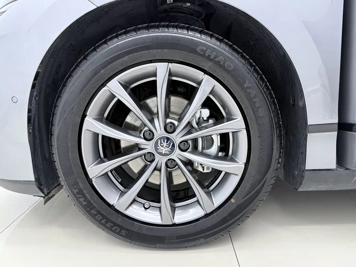BYD Qin L 2026 2025 EV 470KM Leading Edition