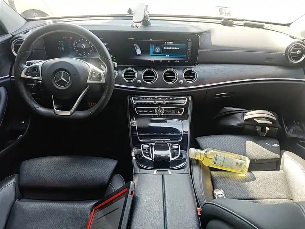 Mercedes-Benz E-Class 2017 E 200 L Sport 4MATIC фото 10
