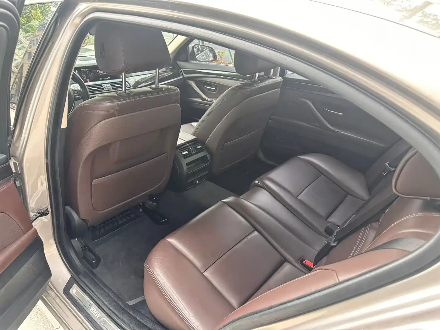 BMW 5 Series 2017 525Li Luxury Design Package фото 5