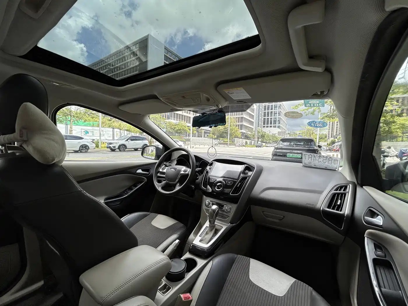 Ford Focus 2014 2012 Sedan 1.6L Automatic Comfort