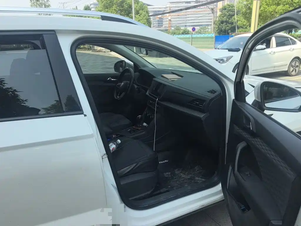 Volkswagen Tharu, миниатюра 20