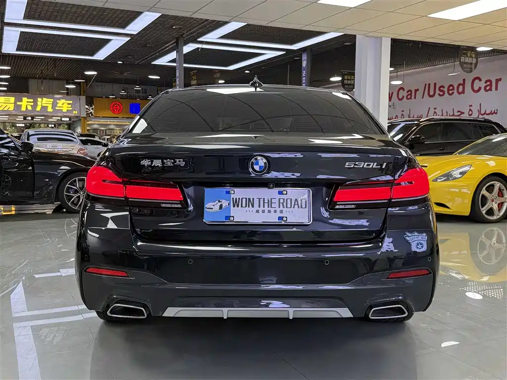 BMW 5 Series 2022 530Li Leading M Sport Package фото 5