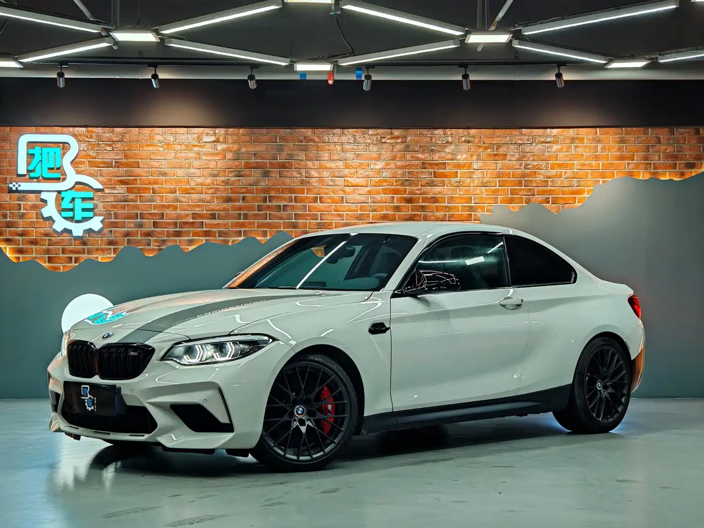 Фото 1 - BMW M2