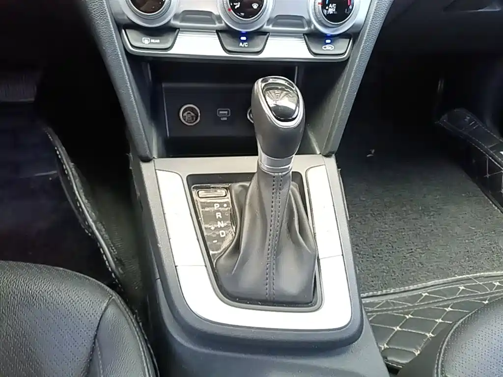 Hyundai Elantra 2020 1.5L CVT Smart Style·Elite фото 14
