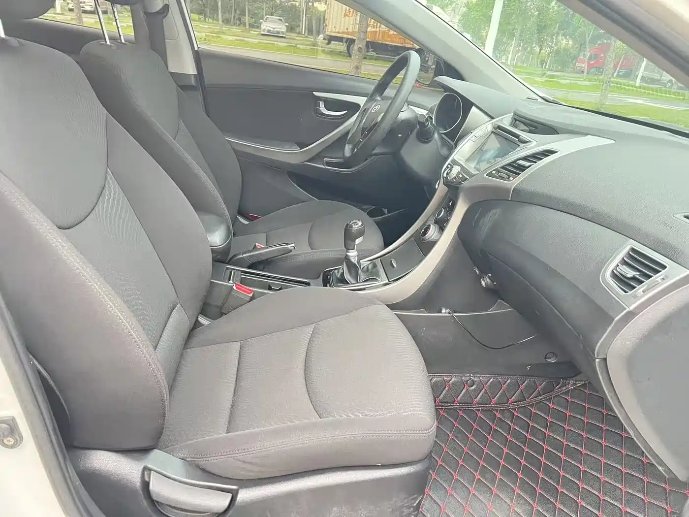 Hyundai Langdong 2015 1.6L Manual Premium фото 15