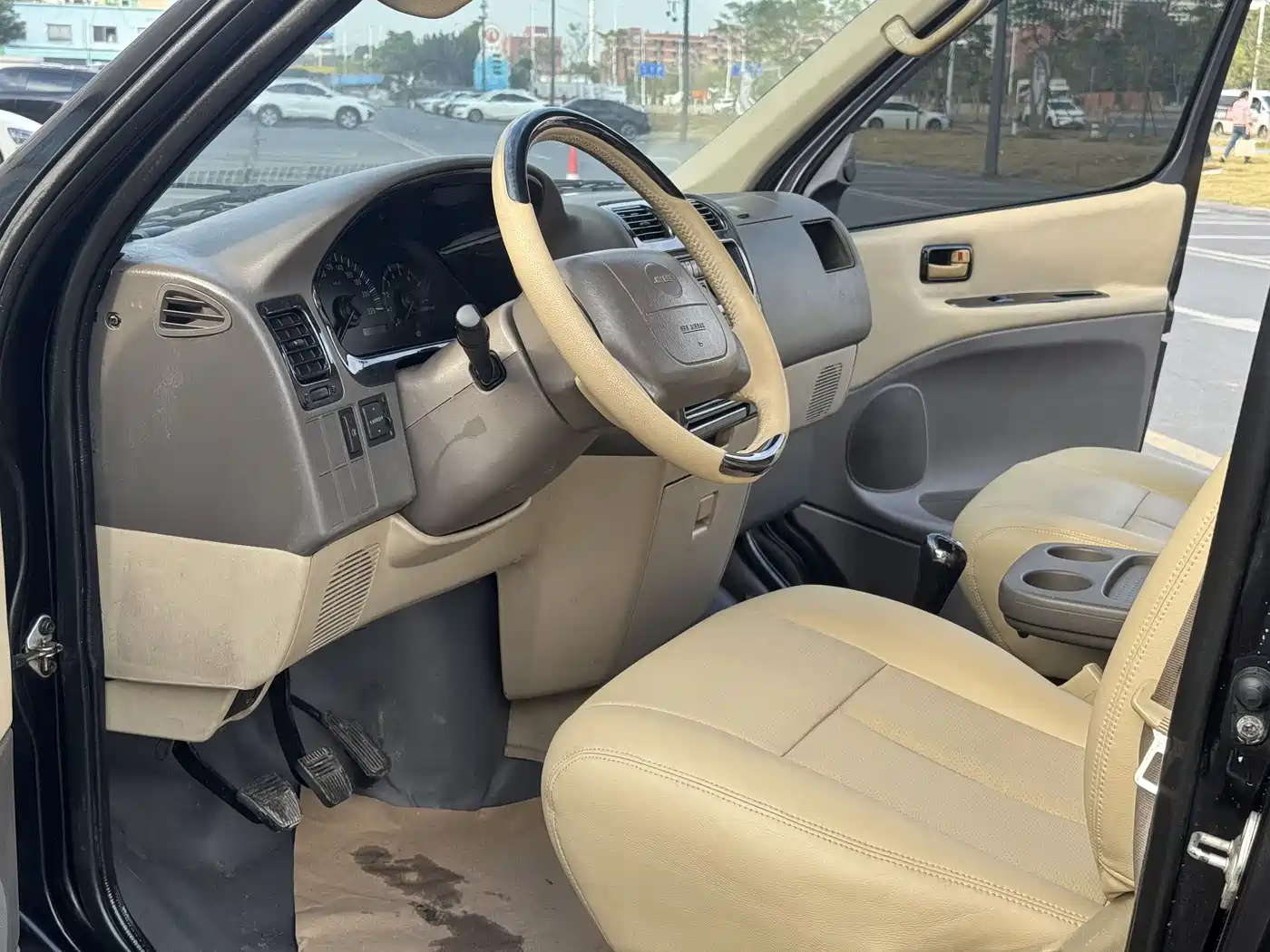 Jinbei Grace 2008 2007 2.7L First Class Luxury 9-seater 3RZ