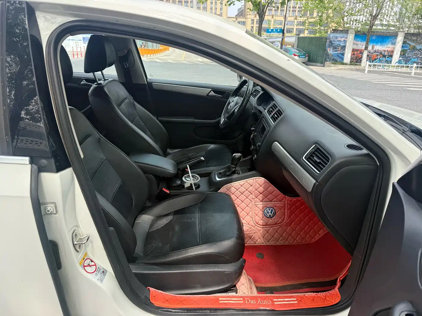 Volkswagen Sagitar 2014 Facelift 1.4TSI Automatic Luxury фото 7