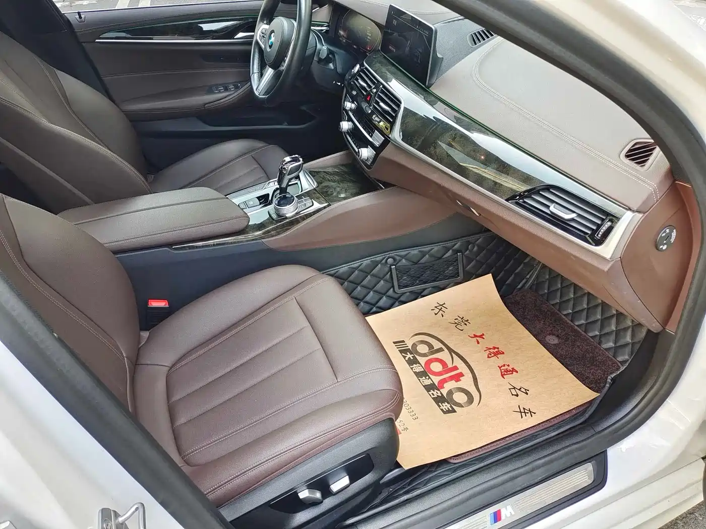 BMW 5 Series 2020 525Li M Sport Package фото 14