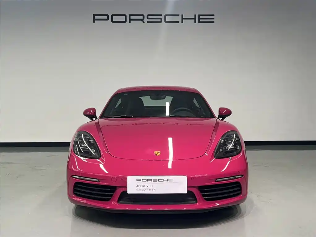 PORSCHE 718