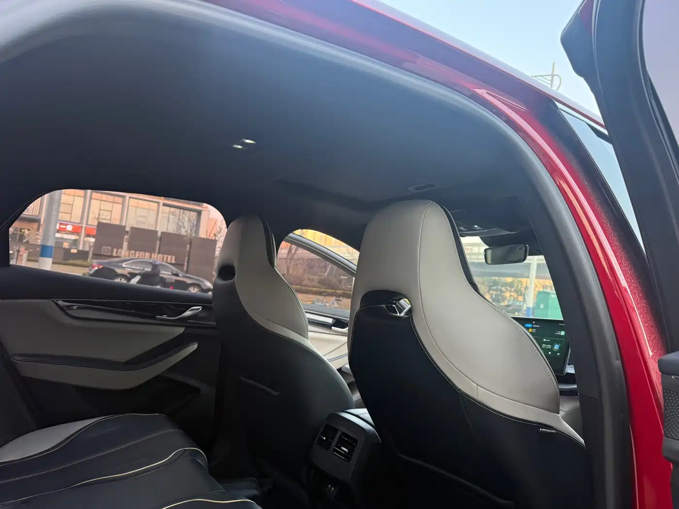 BYD Qin PLUS 2023 Champion Edition DM-i 120KM Excellence фото 8