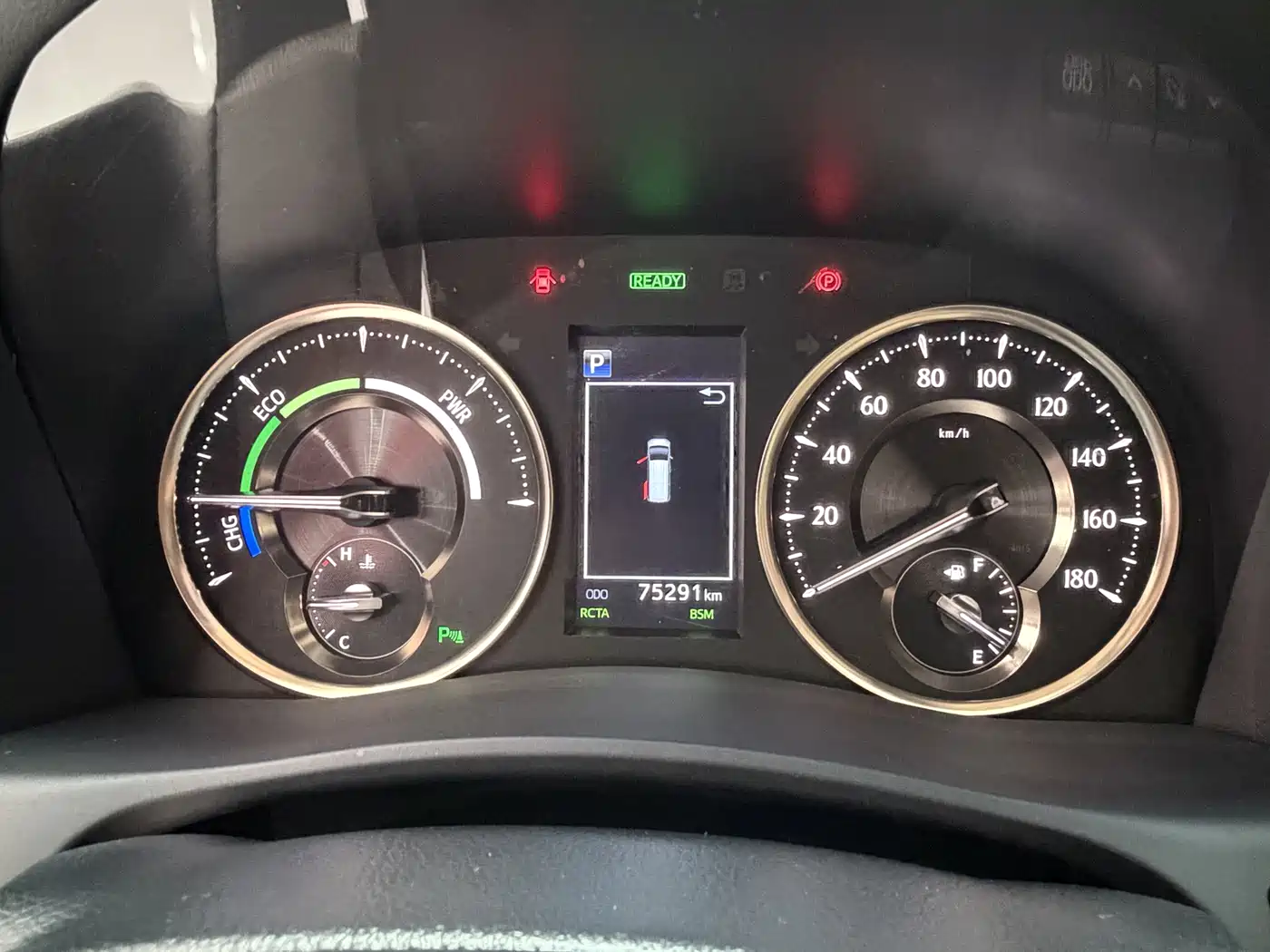 Toyota Vellfire 2019 Hybrid 2.5L HV Premium Edition фото 20