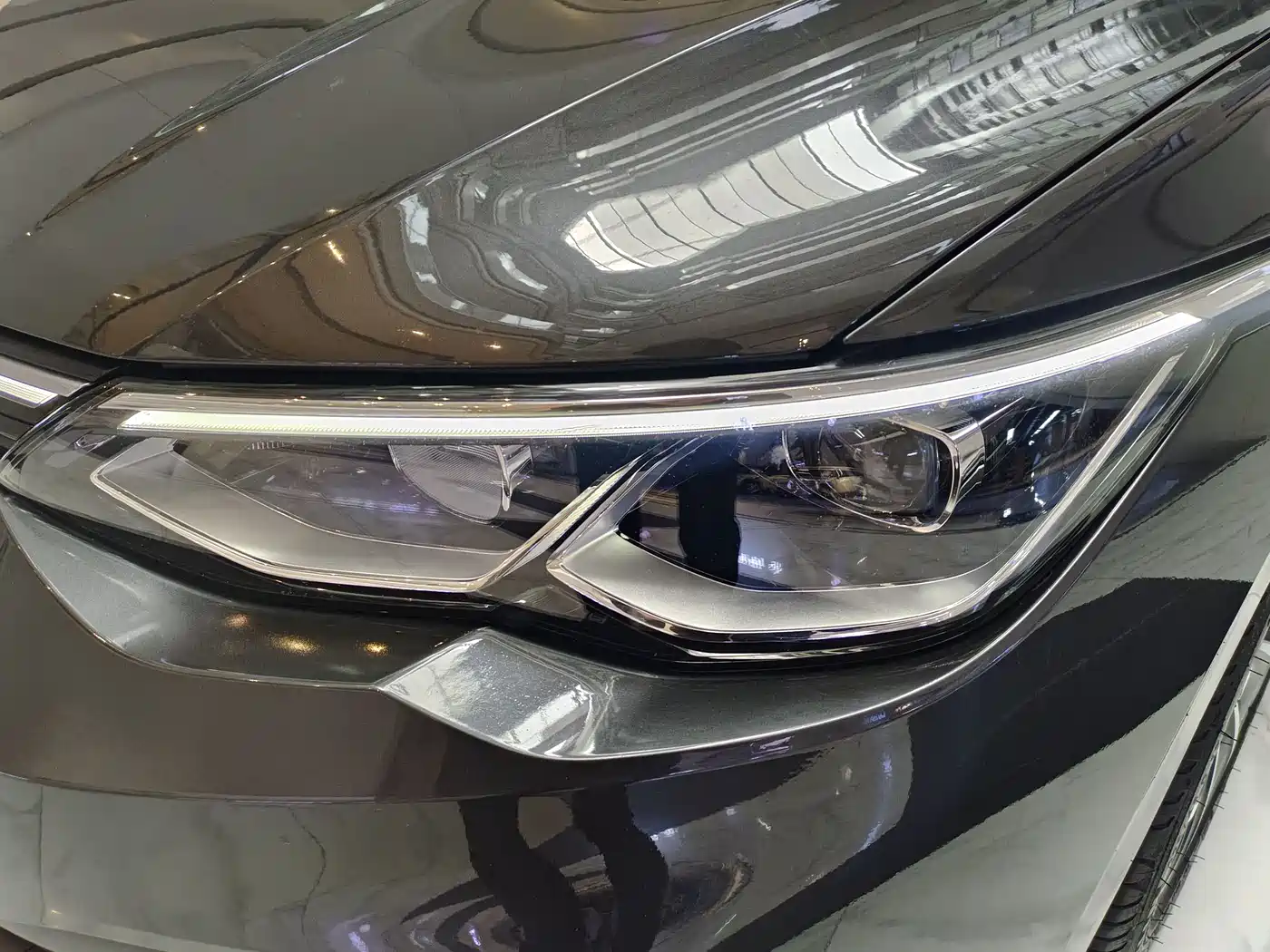 Volkswagen Golf 2023 Facelift 280TSI DSG Pro фото 4